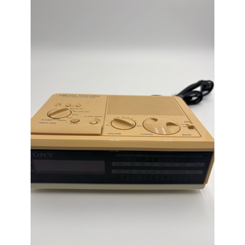 Vtg Sony Dream Machine ICF-C2W 1980s Digital Alarm Clock Radio Tested Works.
